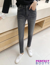 Lade das Bild in den Galerie-Viewer, Super Soft Jeans
