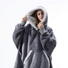 Lade das Bild in den Galerie-Viewer, Super Soft Poncho
